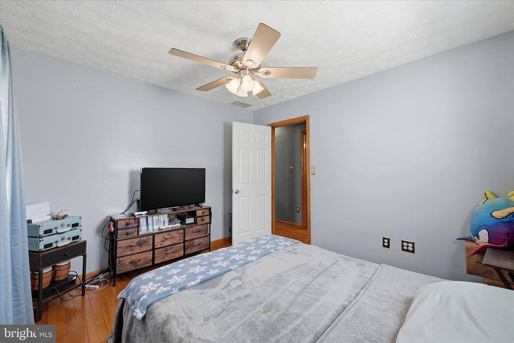 4001 Bentonville Road, Bentonville, VA 22610