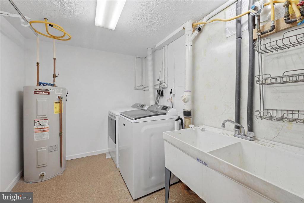 4001 Bentonville Road, Bentonville, VA 22610
