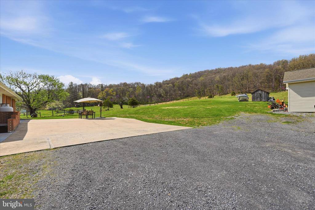 4001 Bentonville Road, Bentonville, VA 22610