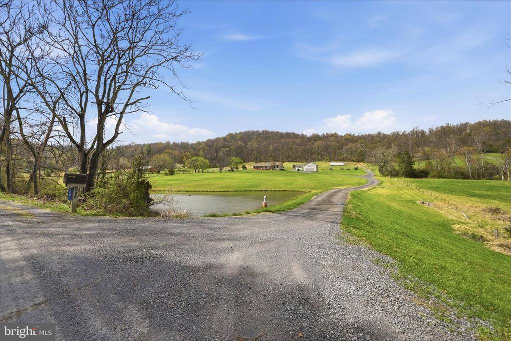 4001 Bentonville Road, Bentonville, VA 22610