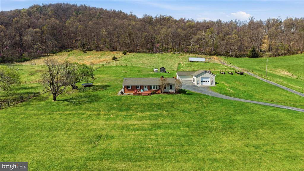 4001 Bentonville Road, Bentonville, VA 22610