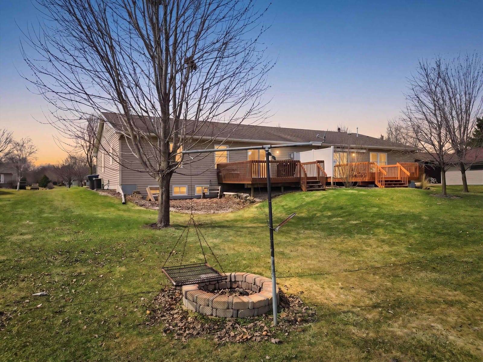 1709 N Hume Avenue, Marshfield, WI 54449