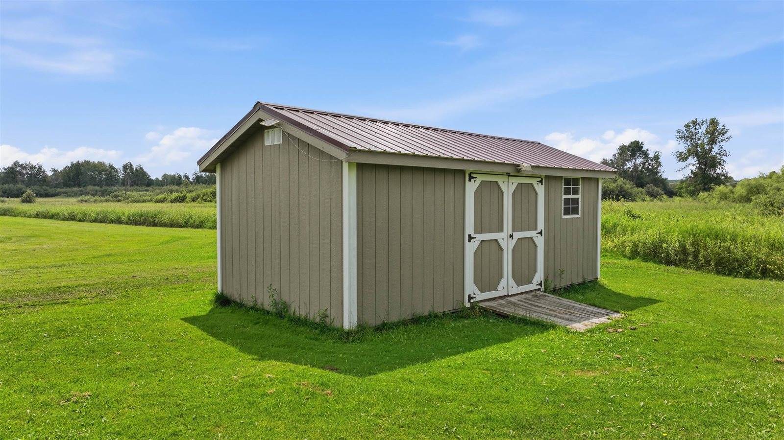 1709 N Hume Avenue, Marshfield, WI 54449
