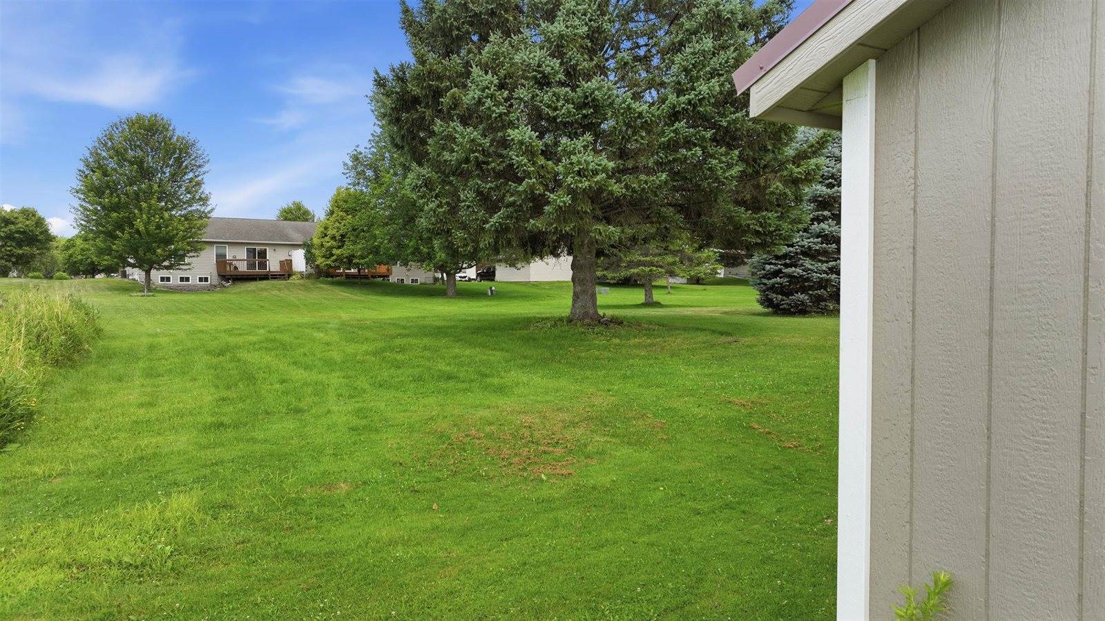 1709 N Hume Avenue, Marshfield, WI 54449