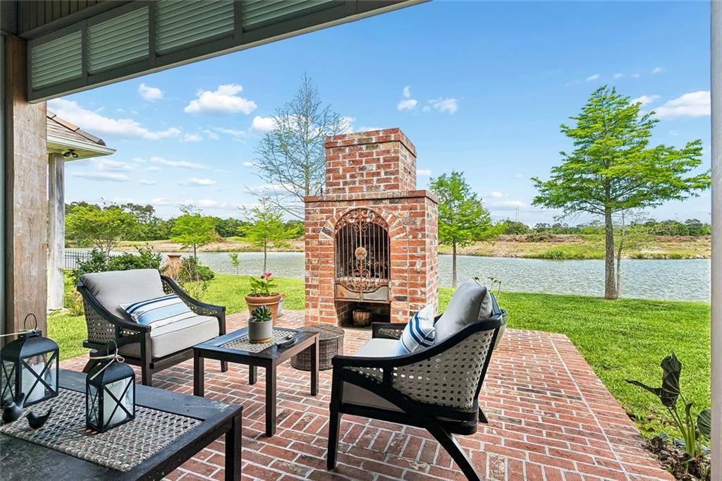 326 Nicklaus Drive, Slidell, LA 70458