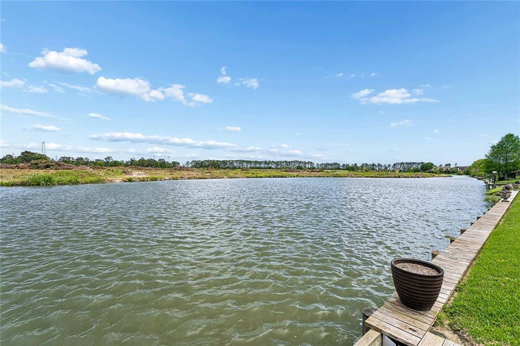 326 Nicklaus Drive, Slidell, LA 70458