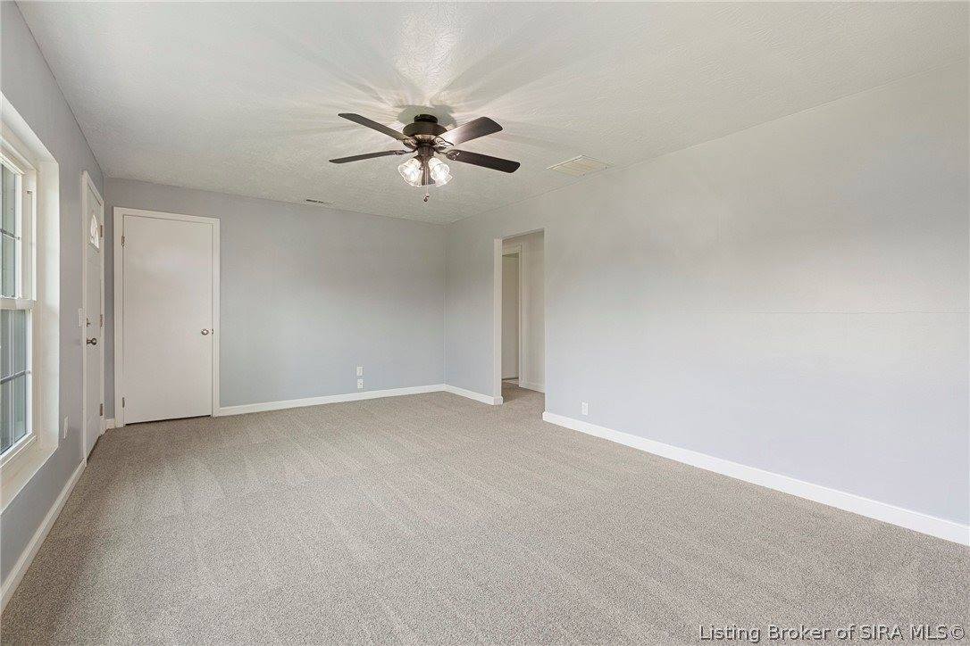 1242 Lindsey Street, Charlestown, IN 47111