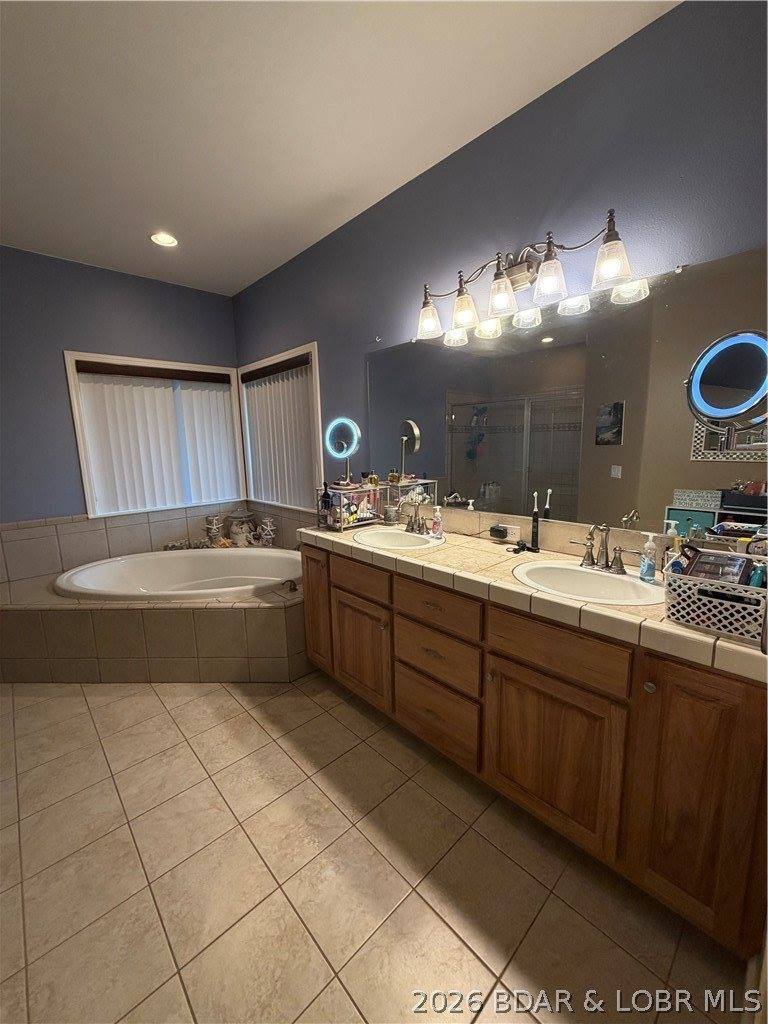 184 State Park Road, Brumley, MO 65017