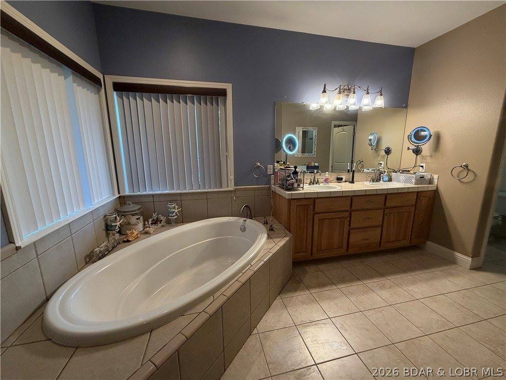 184 State Park Road, Brumley, MO 65017