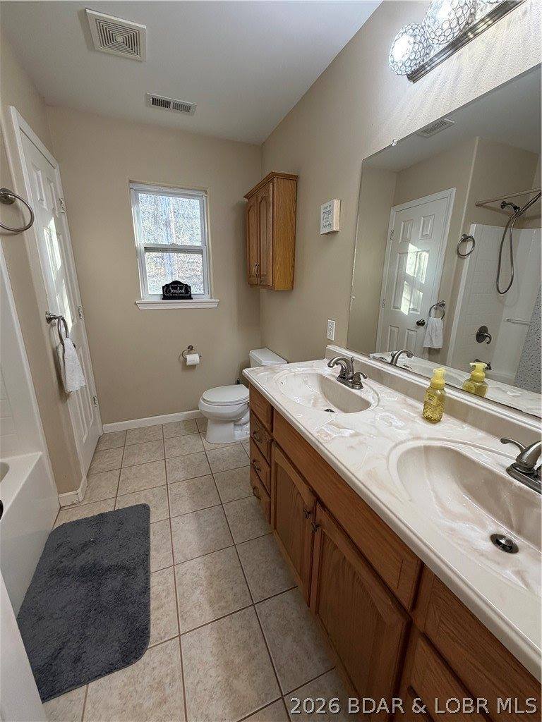 184 State Park Road, Brumley, MO 65017