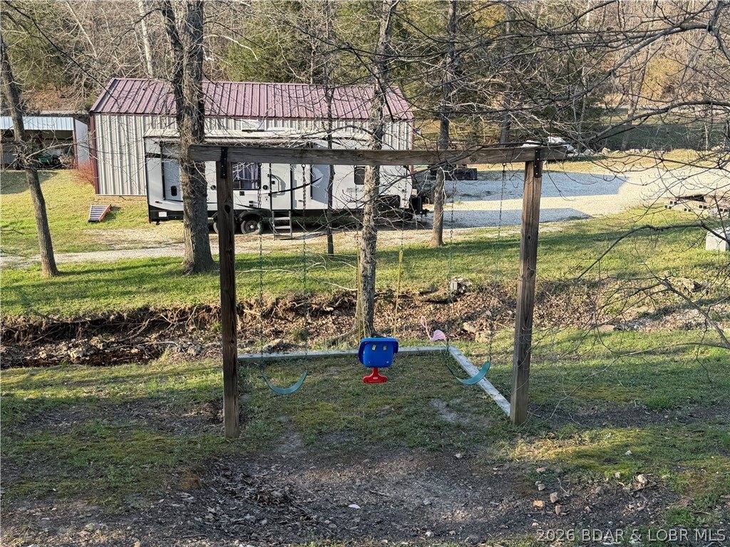 184 State Park Road, Brumley, MO 65017
