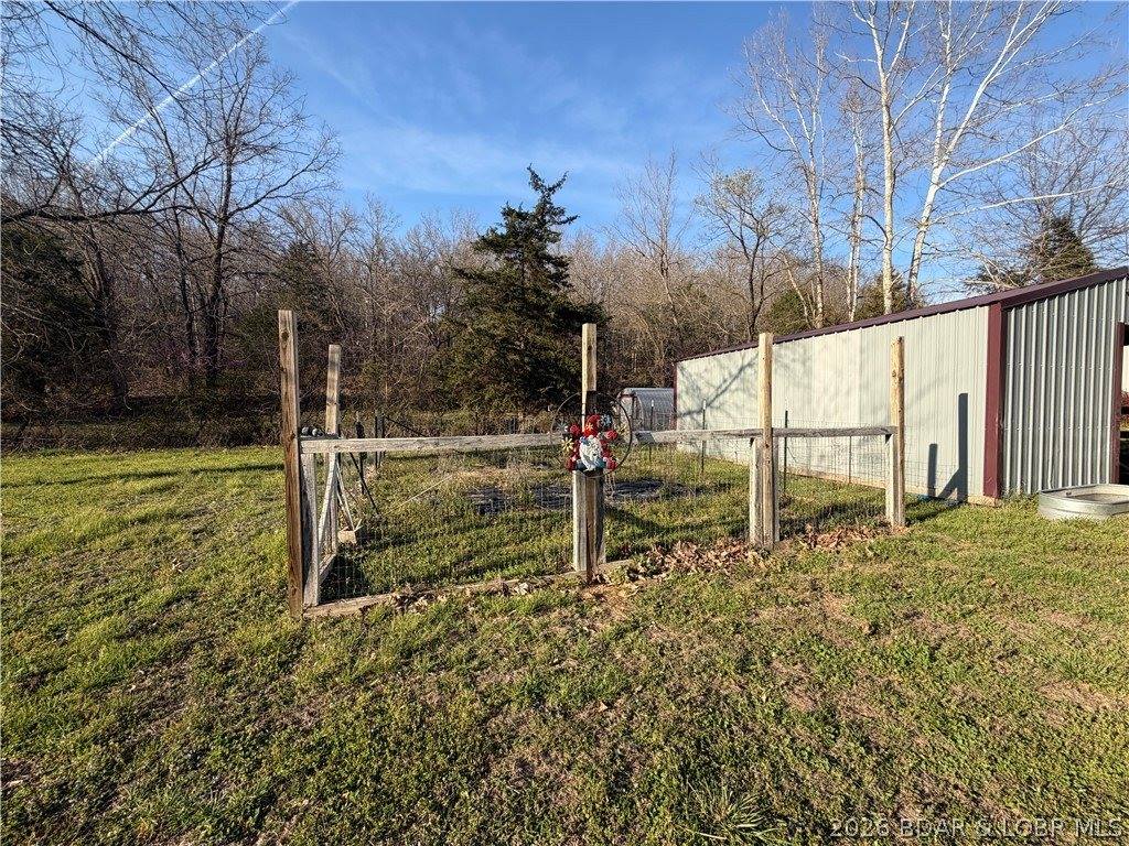 184 State Park Road, Brumley, MO 65017