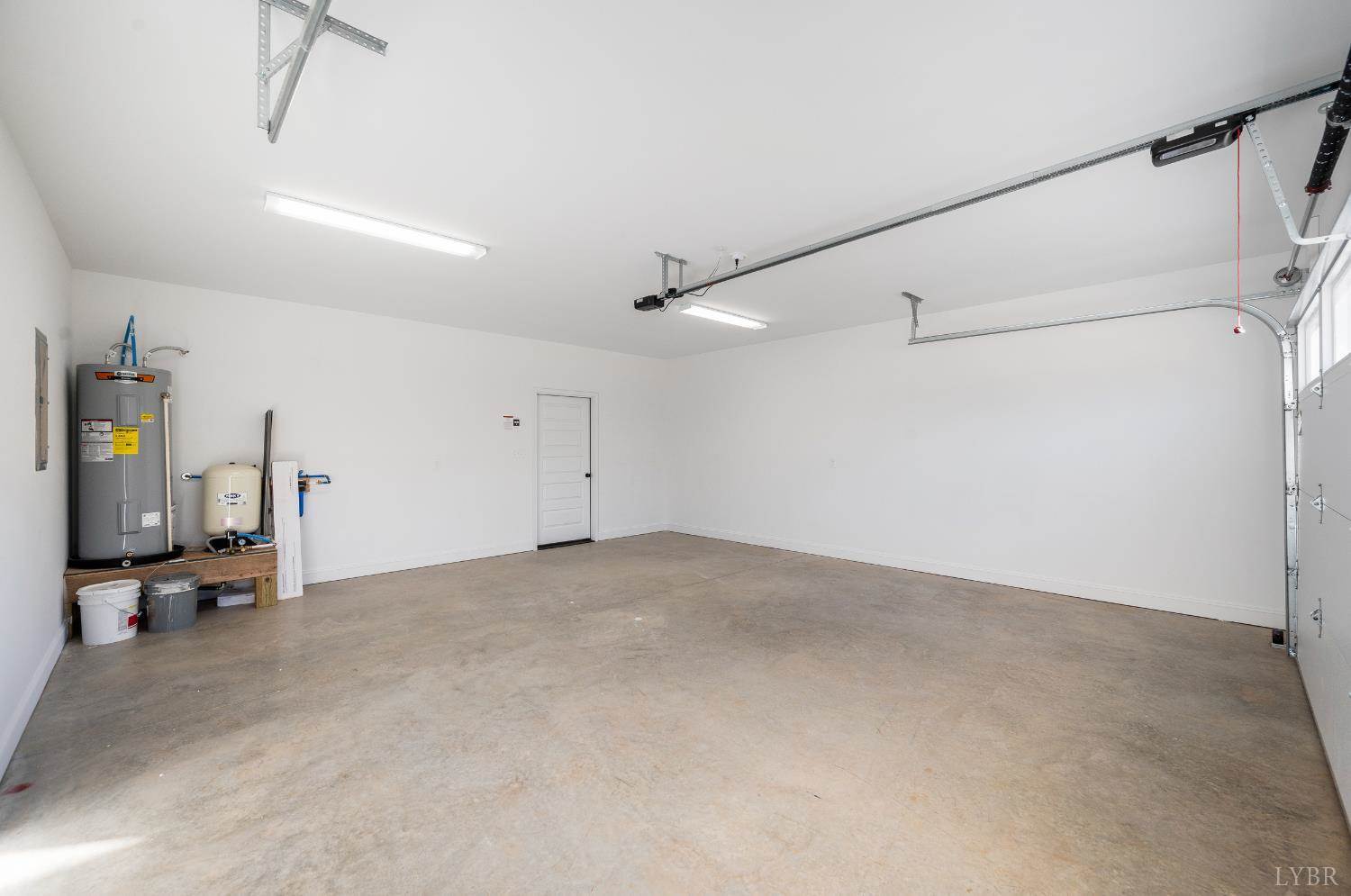 10402 Leesville Road, Lynch Station, VA 24571