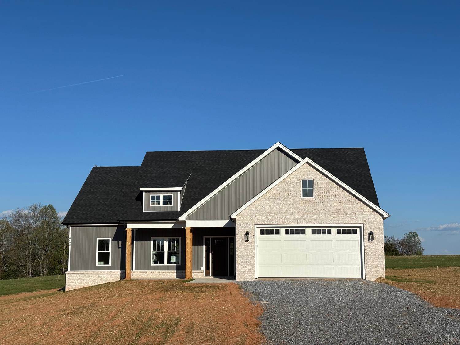 10402 Leesville Road, Lynch Station, VA 24571