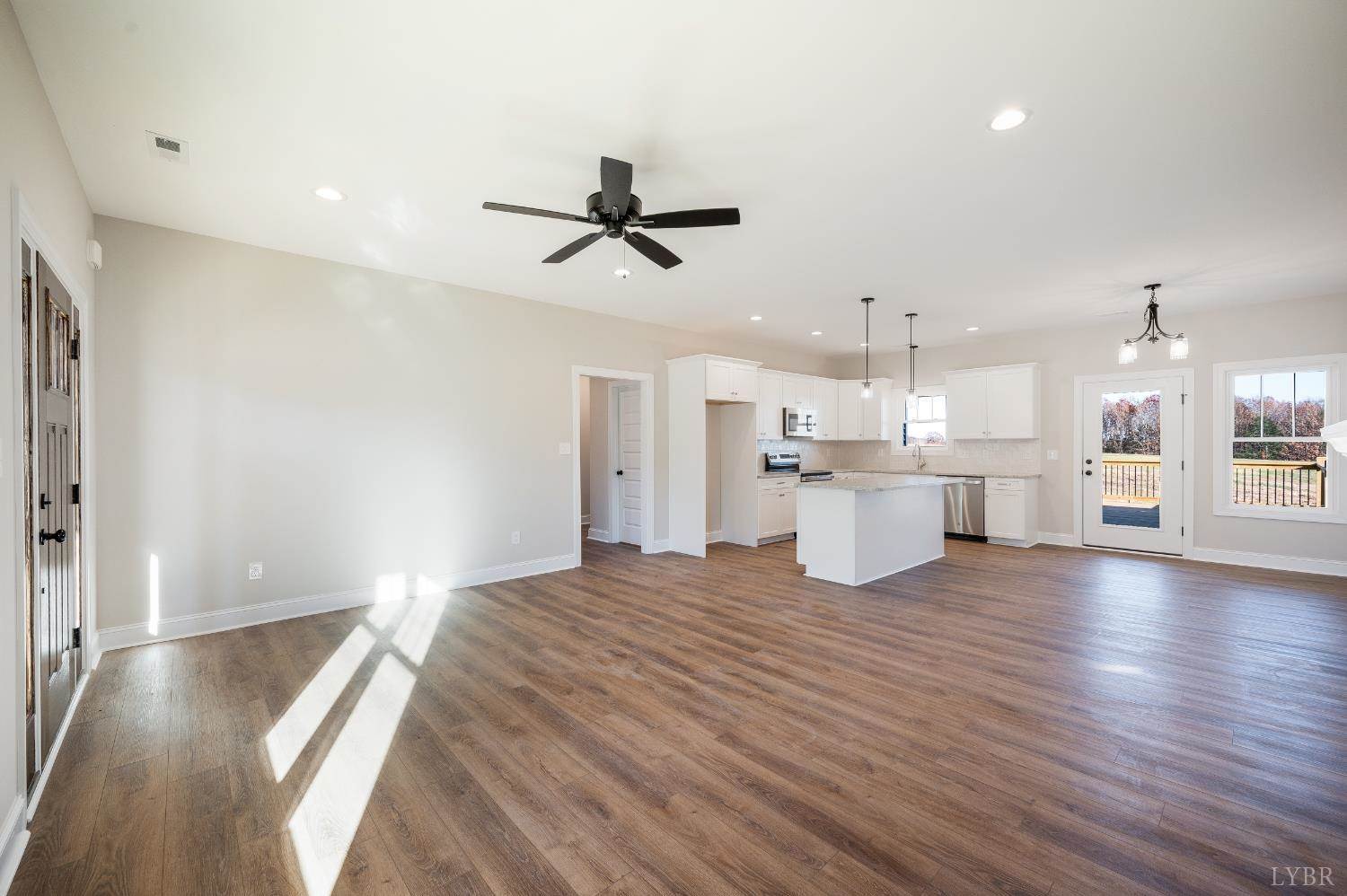 10402 Leesville Road, Lynch Station, VA 24571