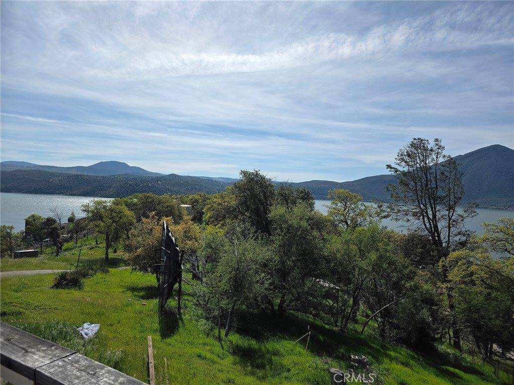 2950 Mira Vista Lane, Clearlake, CA 95422