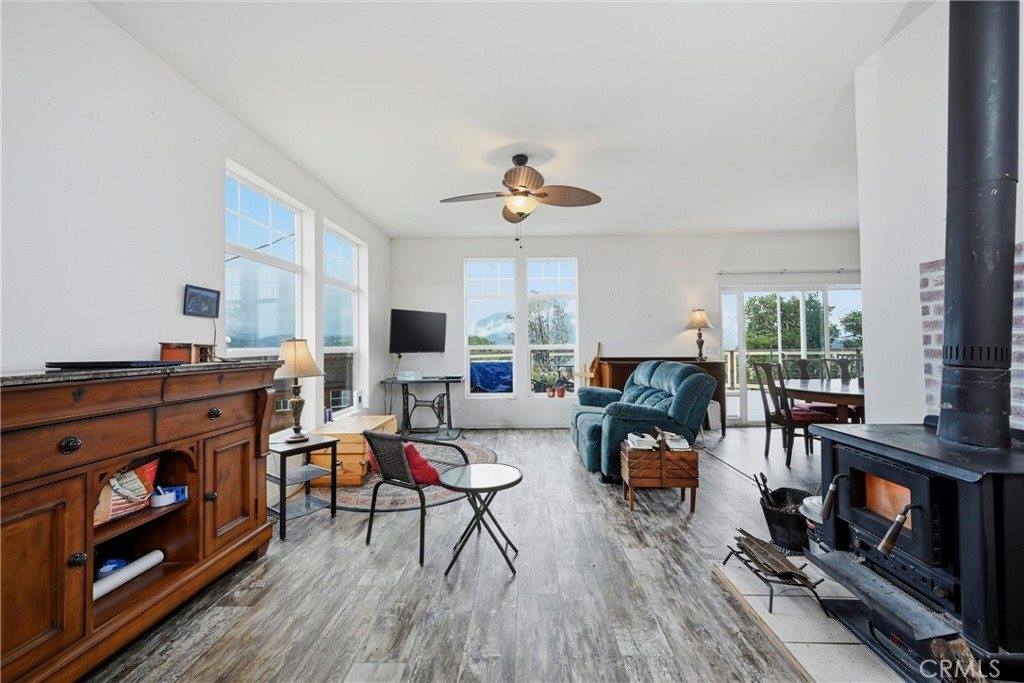 2950 Mira Vista Lane, Clearlake, CA 95422