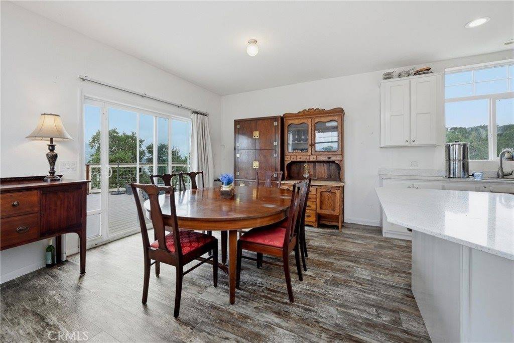 2950 Mira Vista Lane, Clearlake, CA 95422