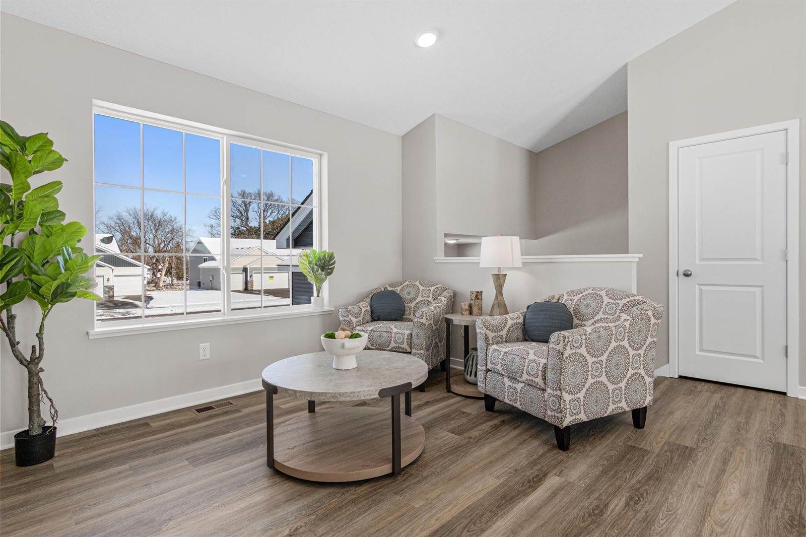 37726 Greenway Avenue, North Branch, MN 55056