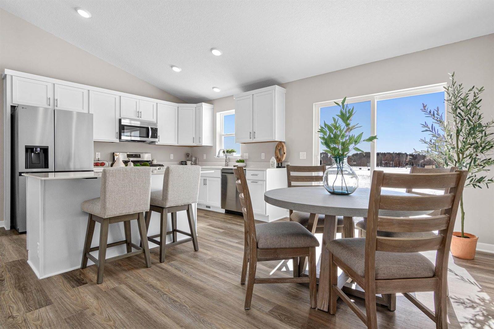 37726 Greenway Avenue, North Branch, MN 55056