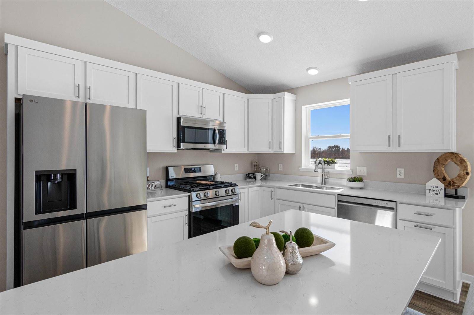 37726 Greenway Avenue, North Branch, MN 55056