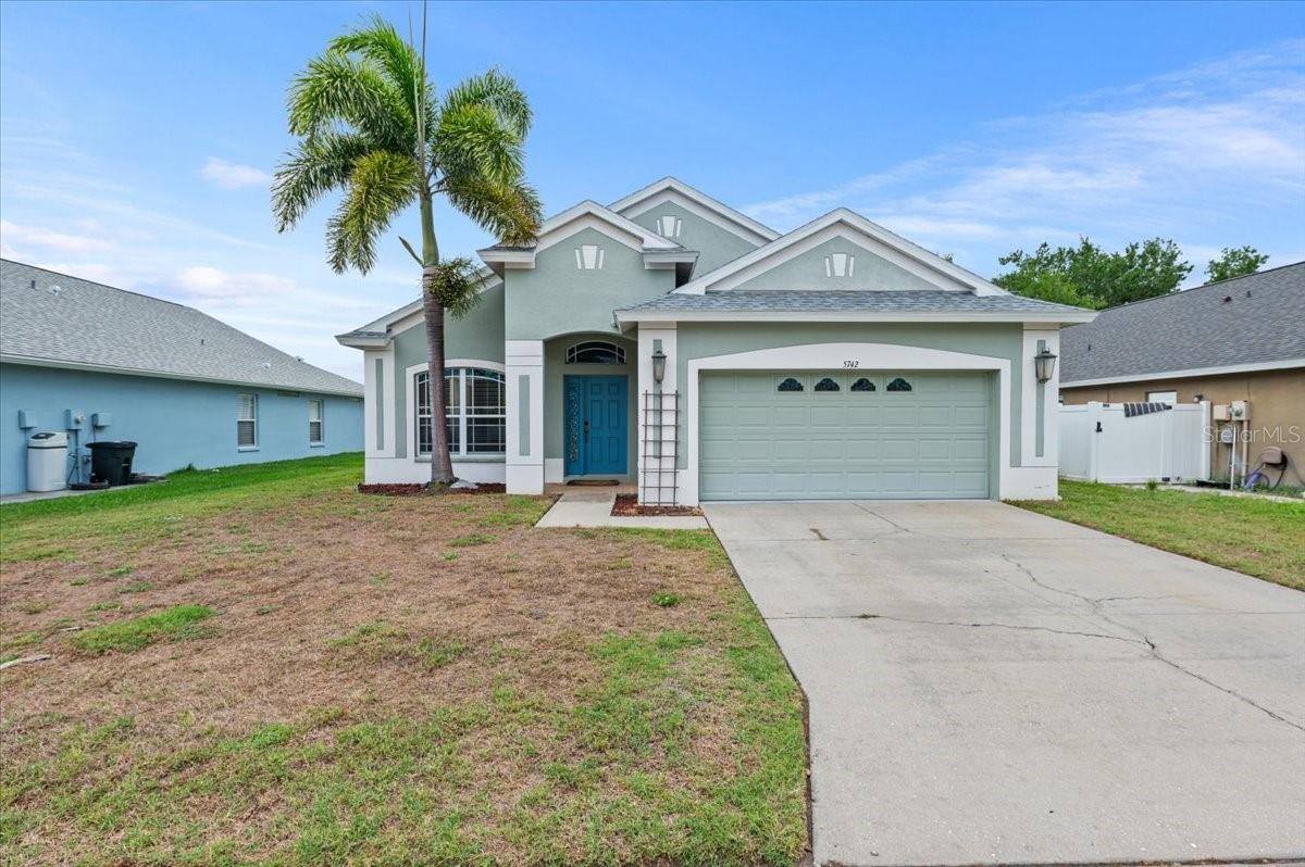 5742 48th Street Circle East, Bradenton, FL 34203