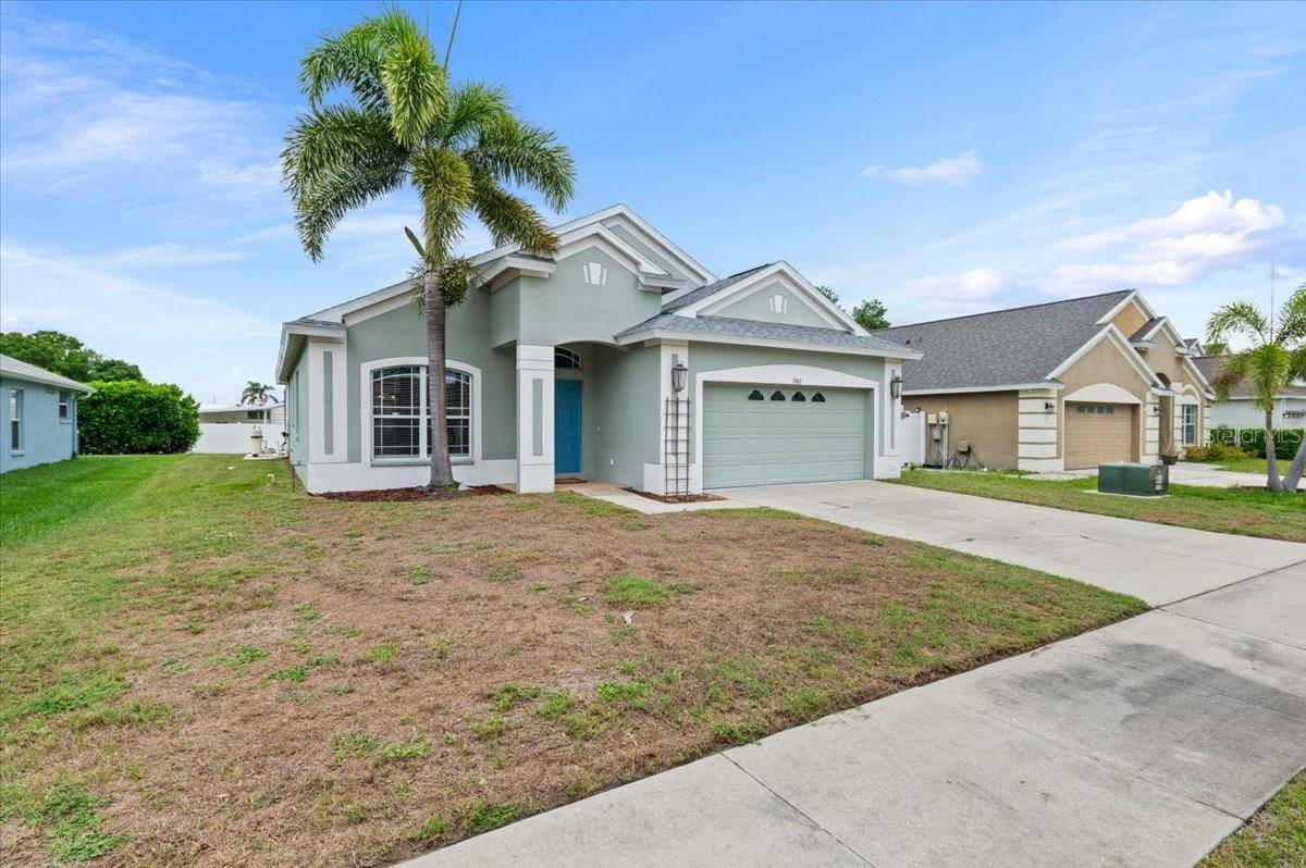 5742 48th Street Circle East, Bradenton, FL 34203