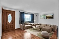 16 Shaggbark Drive, Southwick, MA 01077