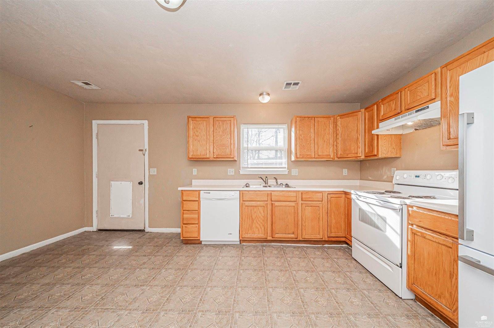 1413 Westwood Boulevard, Junction City, KS 66441