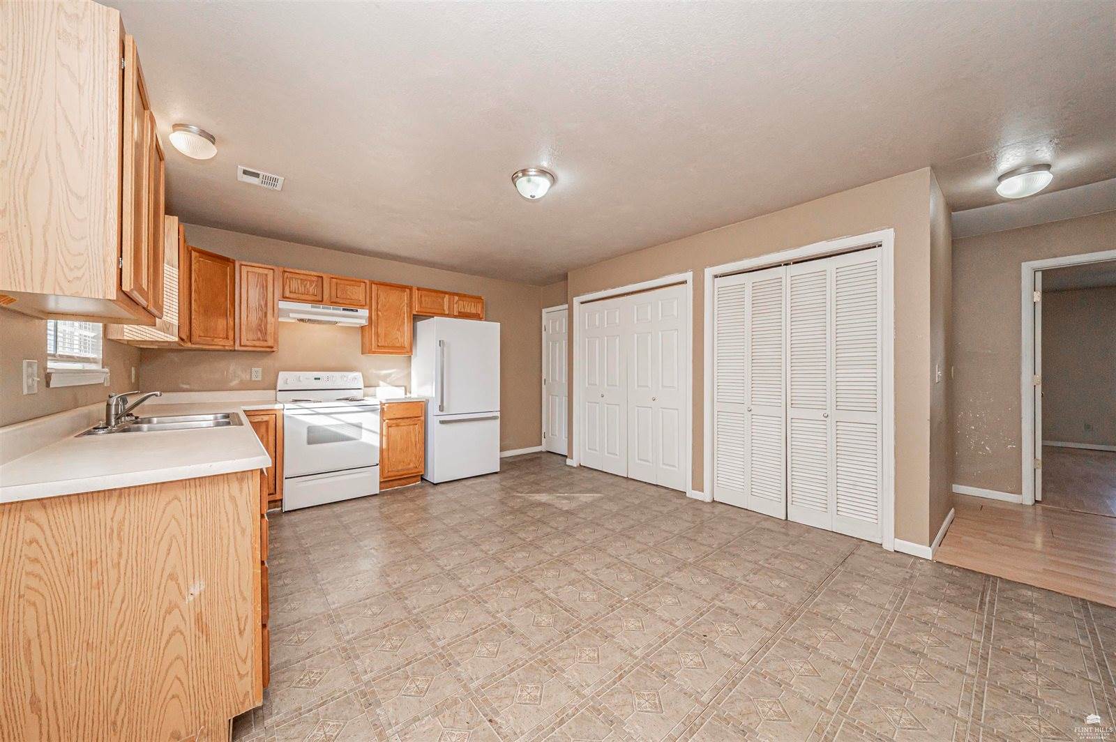 1413 Westwood Boulevard, Junction City, KS 66441