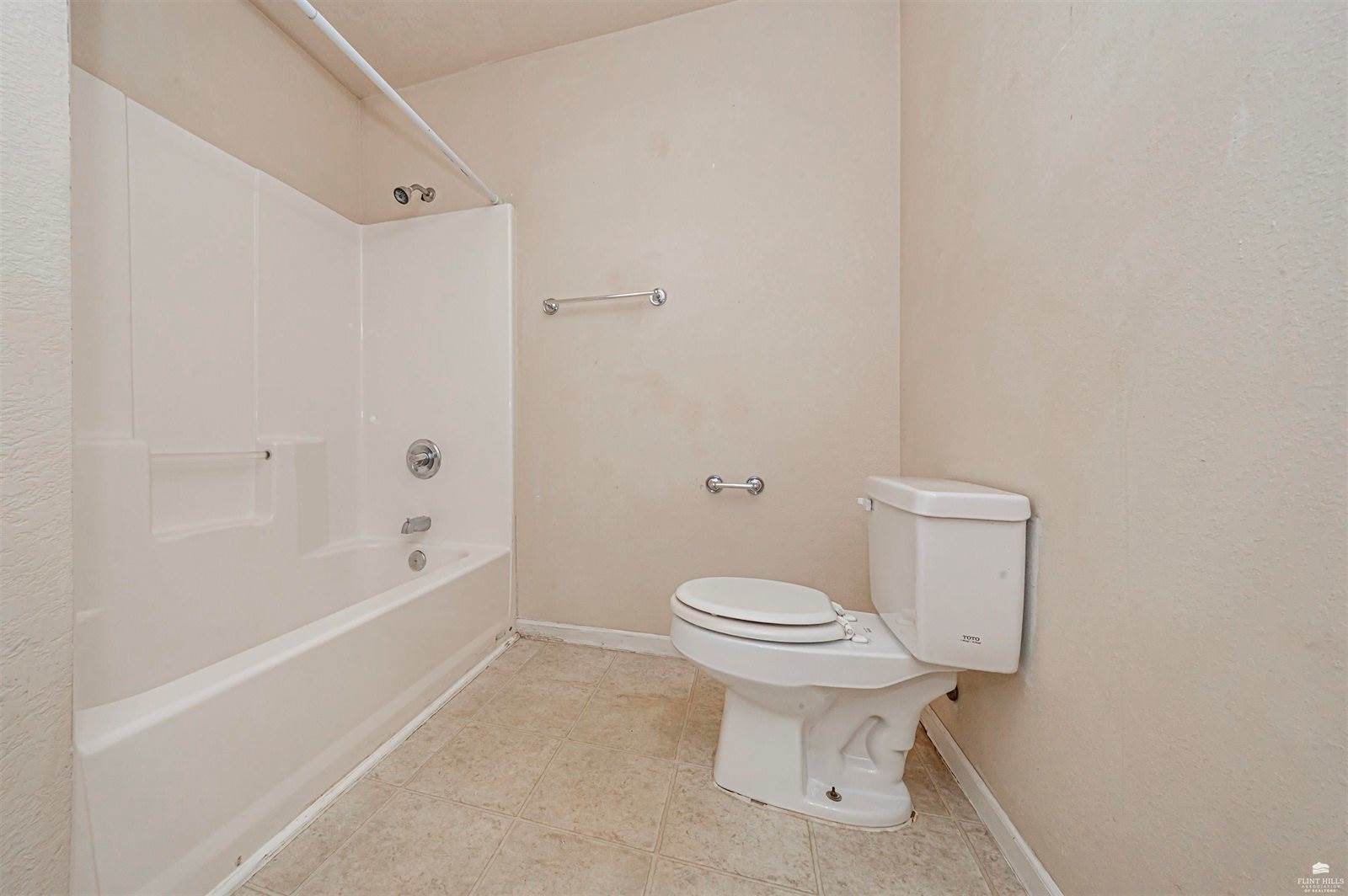 1413 Westwood Boulevard, Junction City, KS 66441