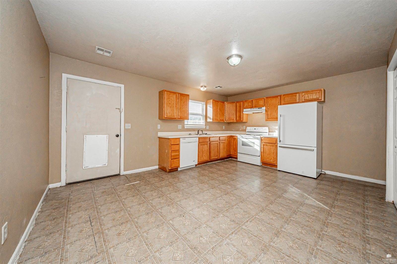 1413 Westwood Boulevard, Junction City, KS 66441