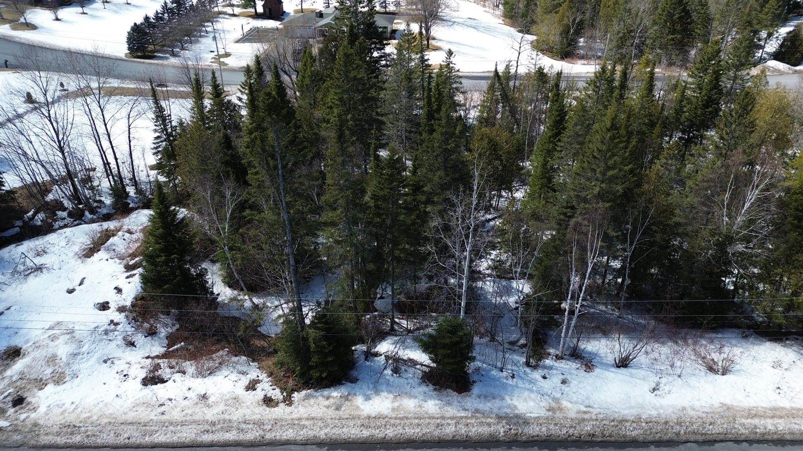 M9 L75D 21st Avenue, Madawaska, ME 04756