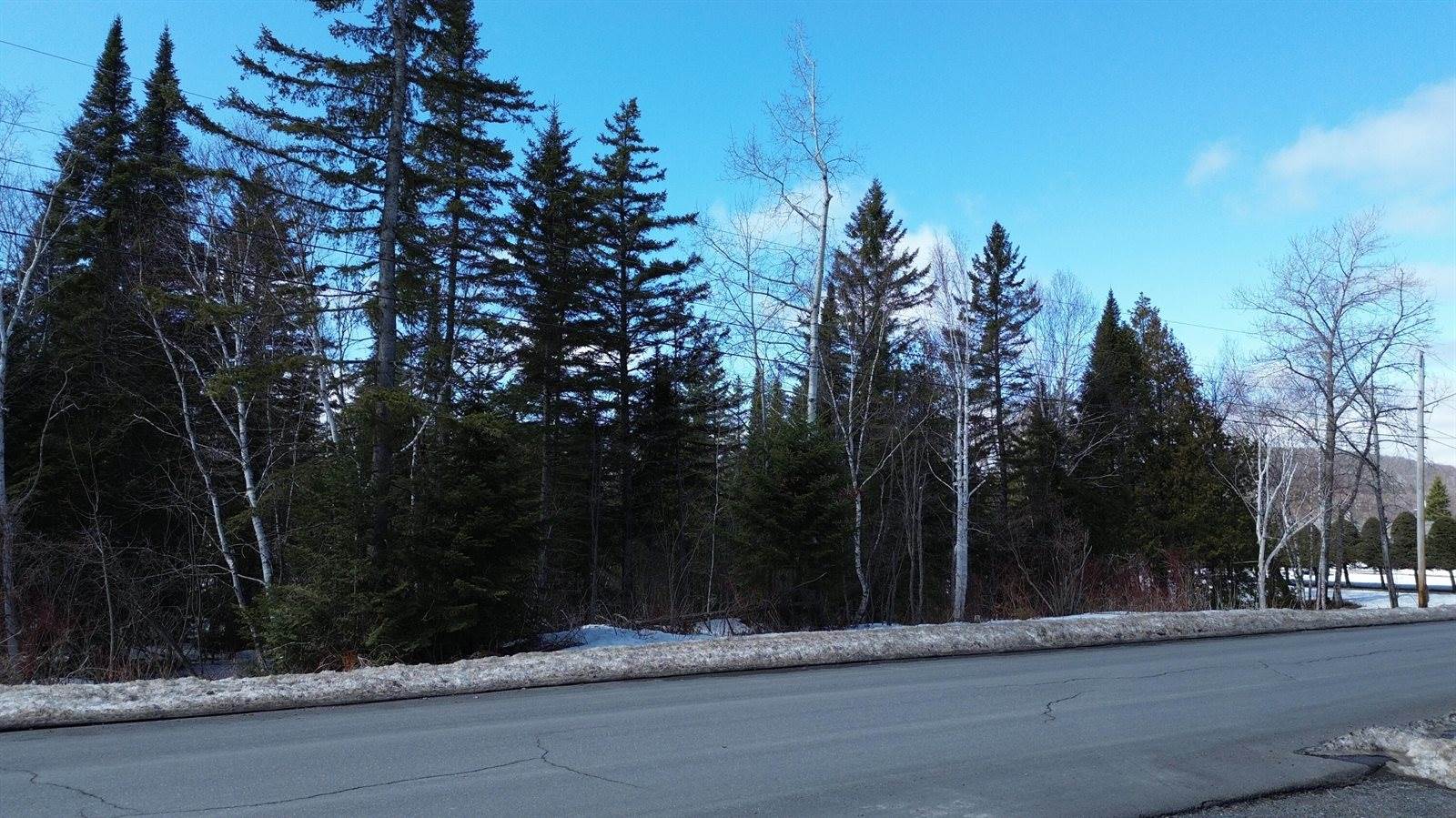 M9 L75D 21st Avenue, Madawaska, ME 04756