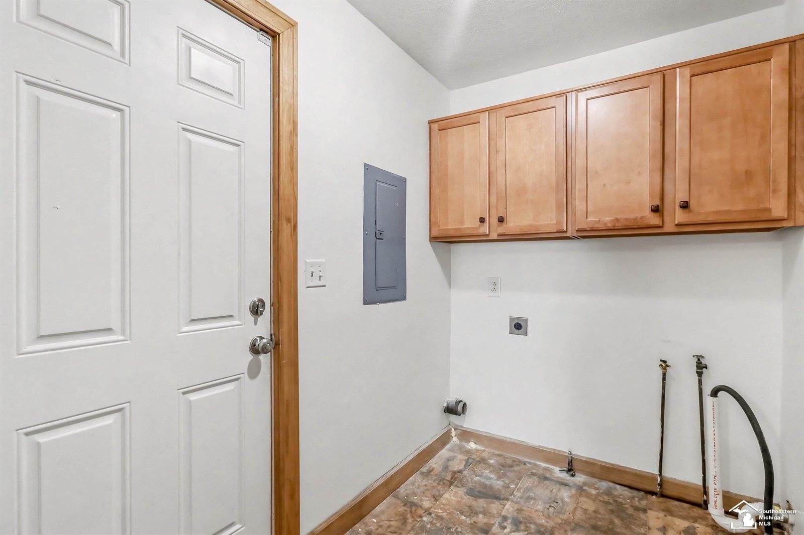 974 Woodville Avenue, Monroe, MI 48161