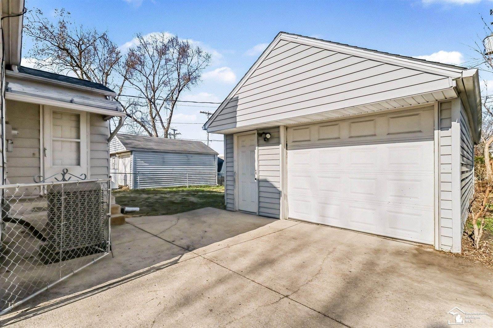 974 Woodville Avenue, Monroe, MI 48161