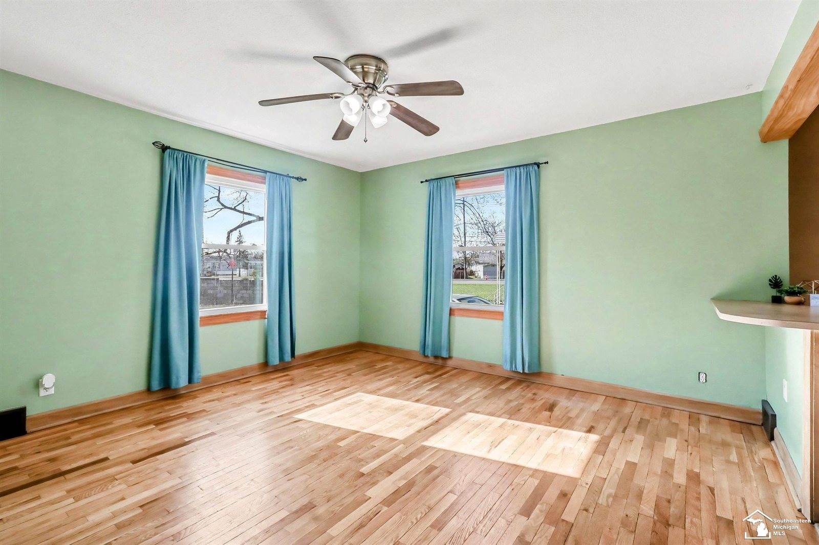 974 Woodville Avenue, Monroe, MI 48161