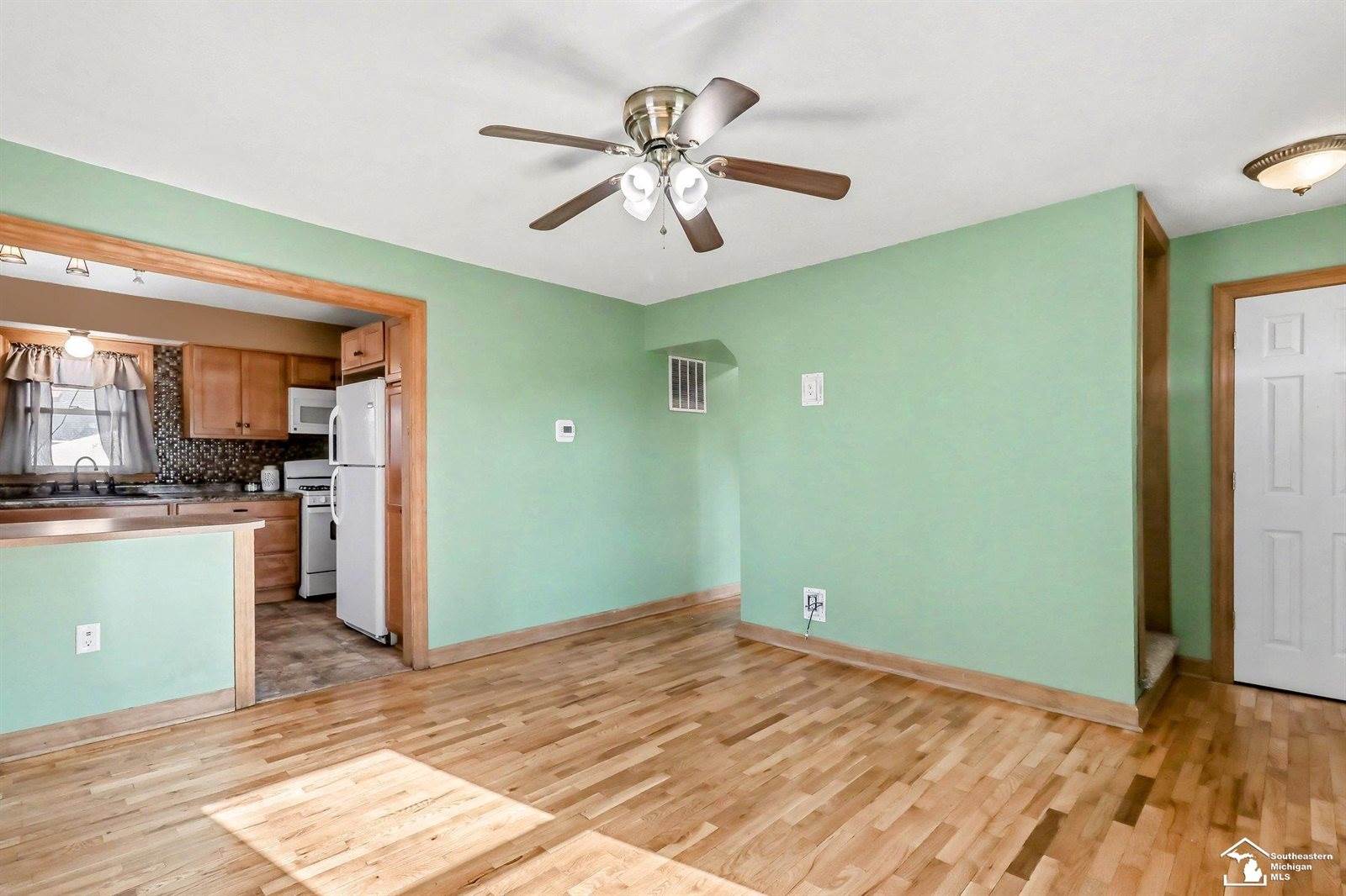 974 Woodville Avenue, Monroe, MI 48161