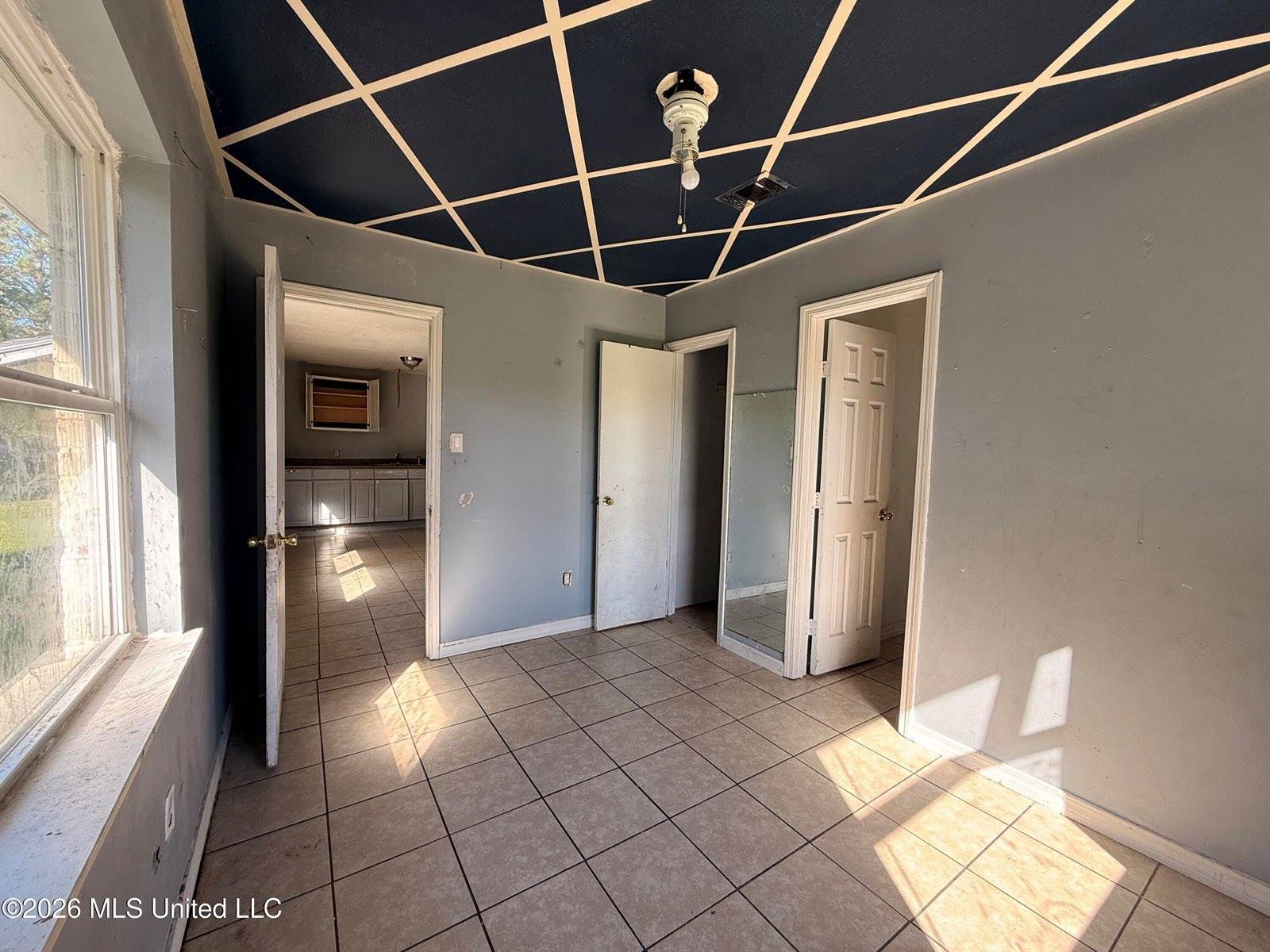 82 Holly Circle, Gulfport, MS 39501