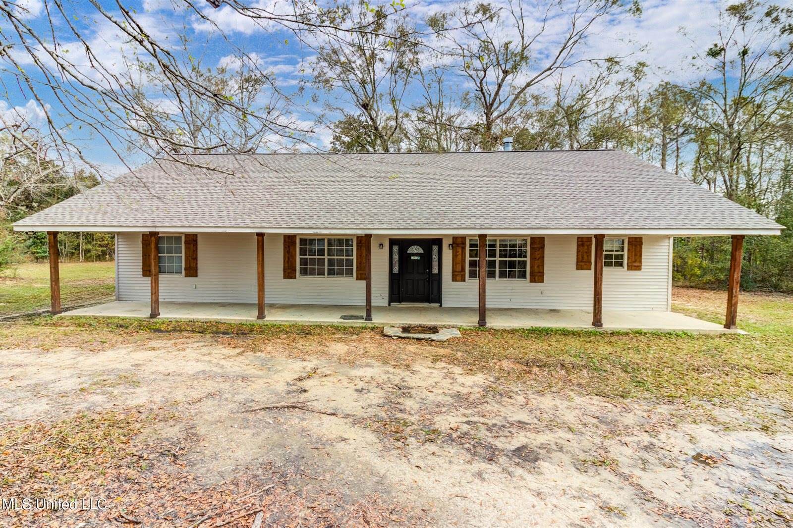 12522 Wolf River Road, Gulfport, MS 39503