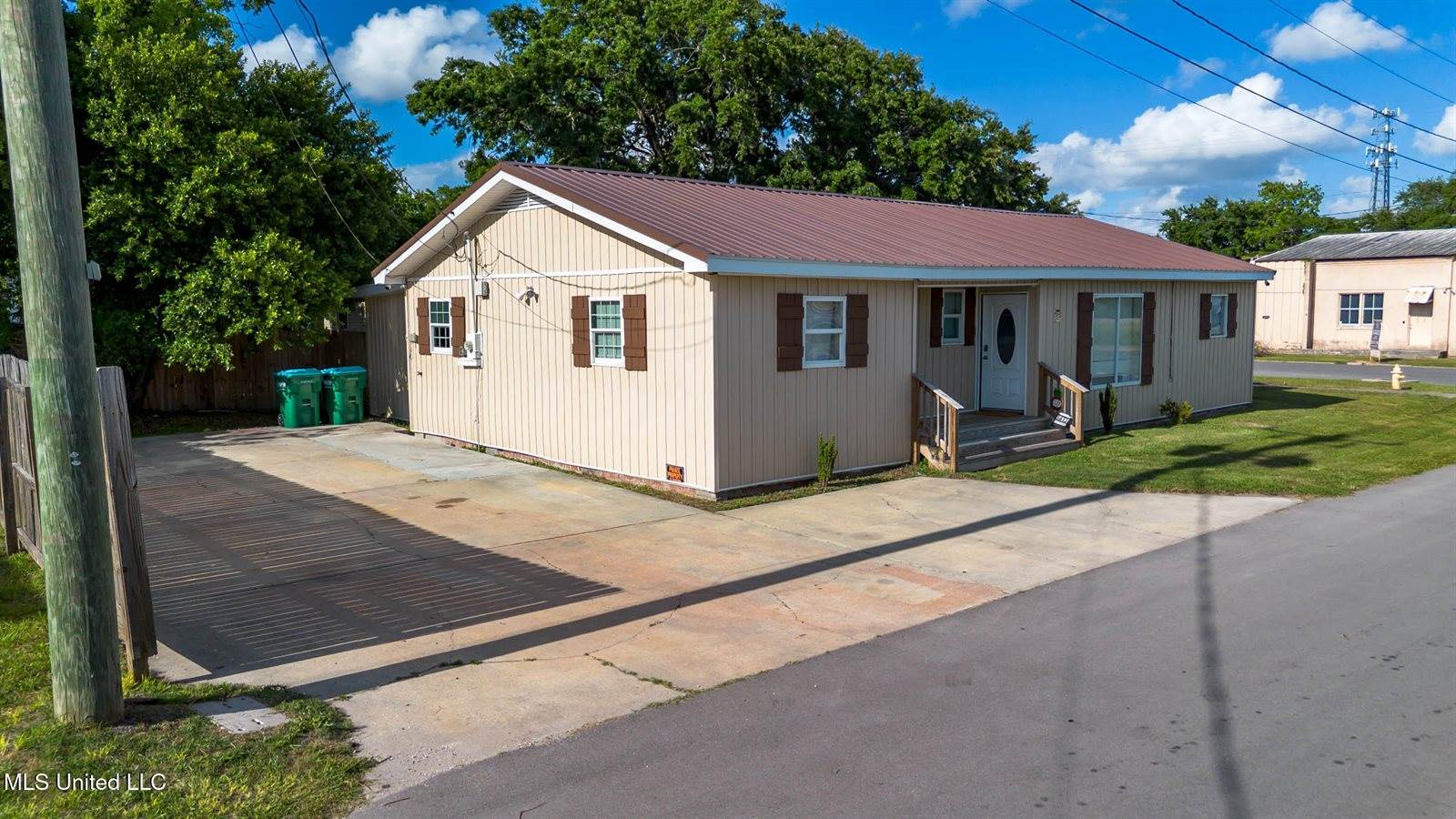 1413 31st Avenue, Gulfport, MS 39501