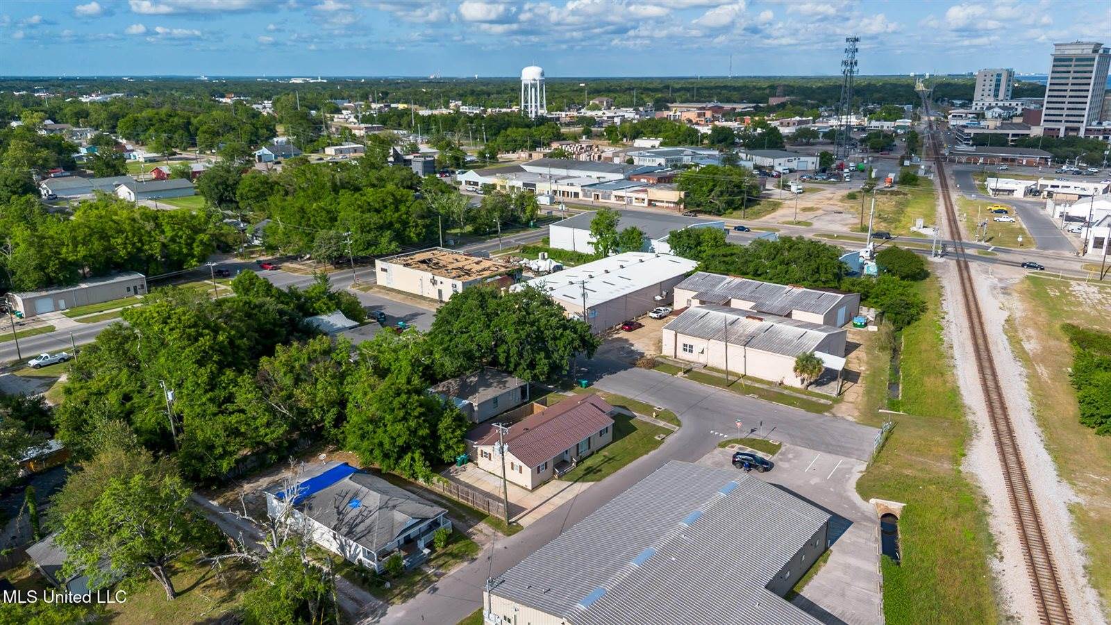 1413 31st Avenue, Gulfport, MS 39501