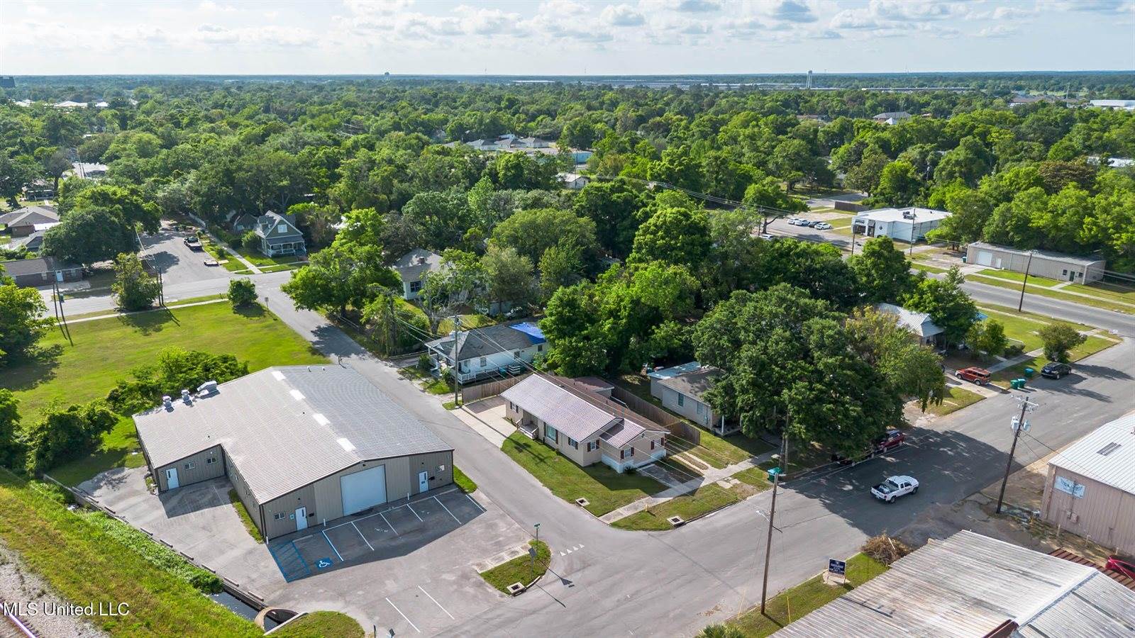 1413 31st Avenue, Gulfport, MS 39501