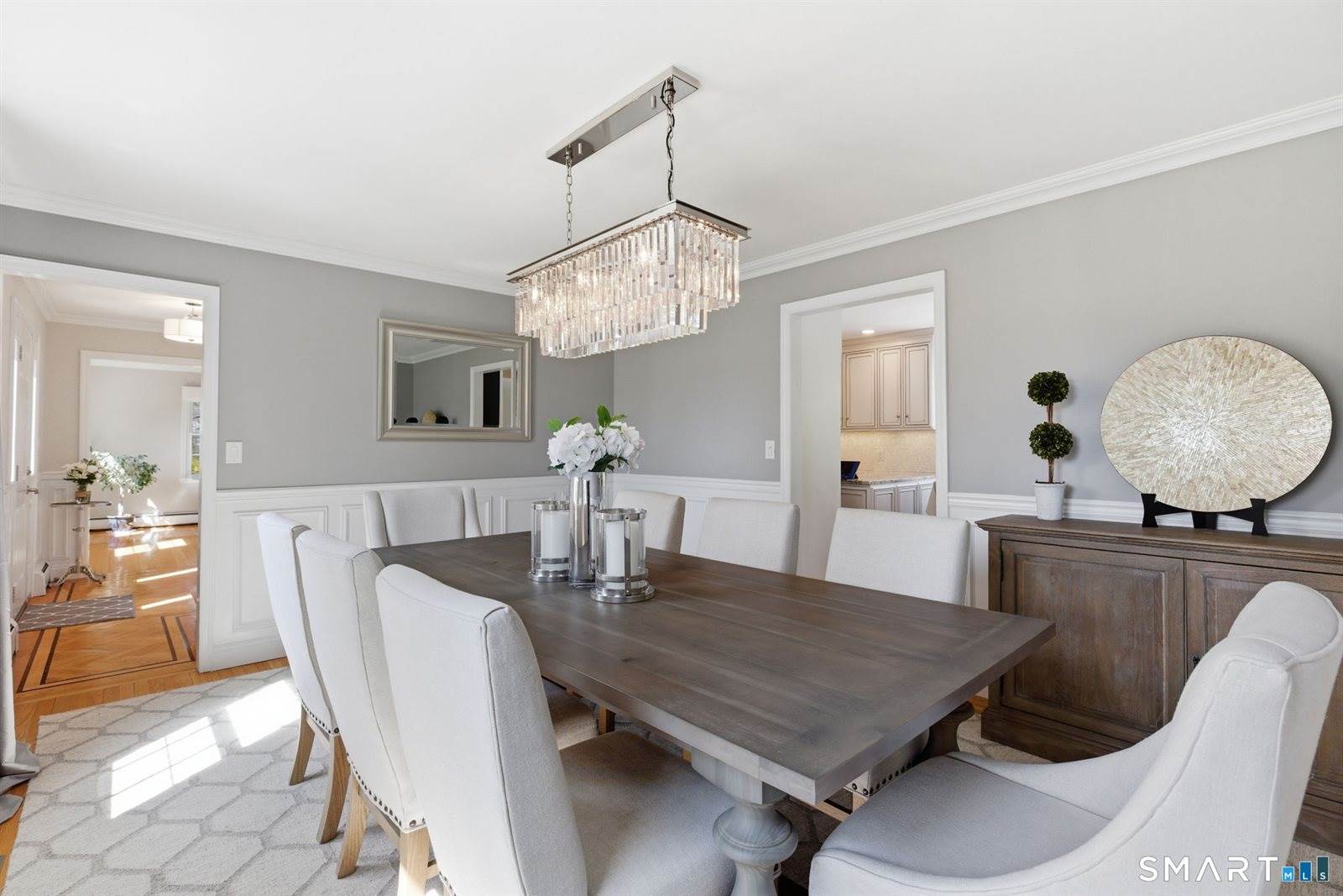 8 Scenic Hill, Trumbull, CT 06611