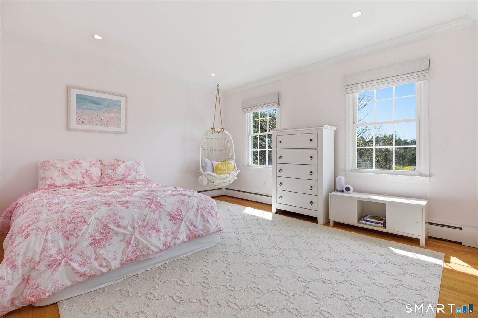 8 Scenic Hill, Trumbull, CT 06611