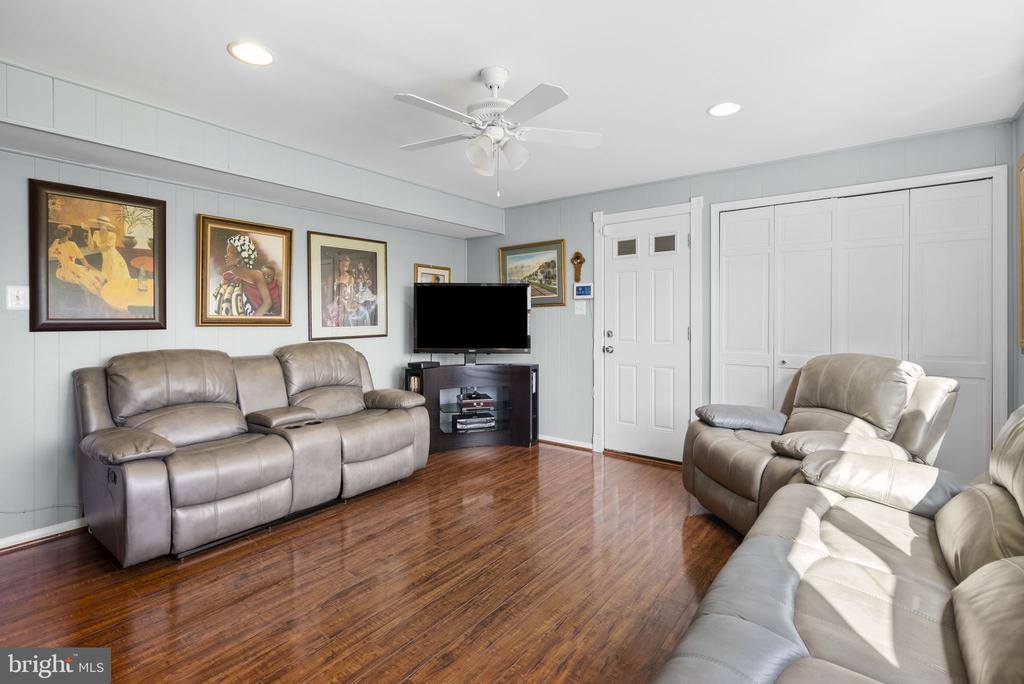 13304 Chalfont Avenue, Fort Washington, MD 20744