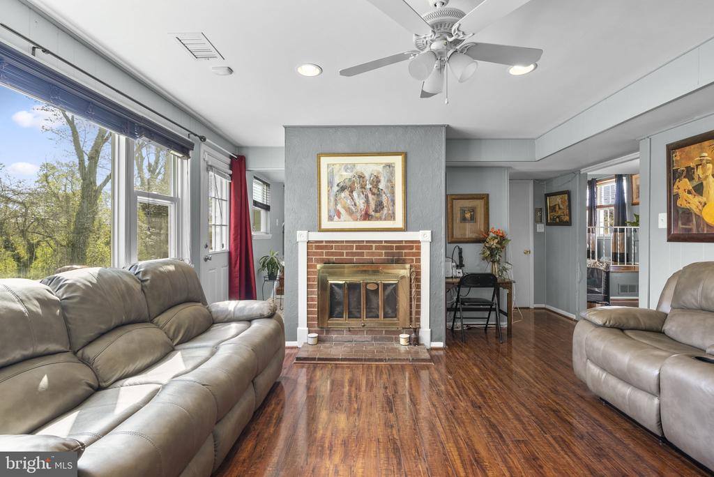 13304 Chalfont Avenue, Fort Washington, MD 20744