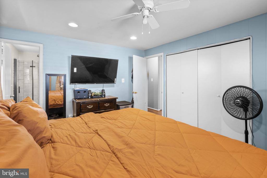 13304 Chalfont Avenue, Fort Washington, MD 20744