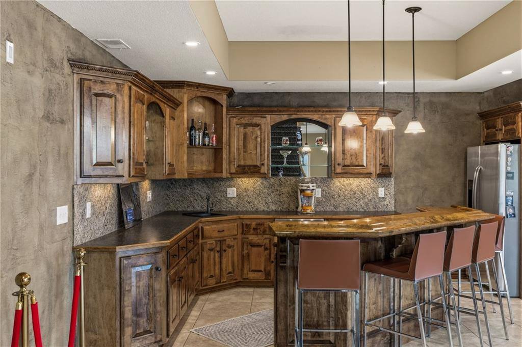 4900 SW Marguerite Street, Blue Springs, MO 64015