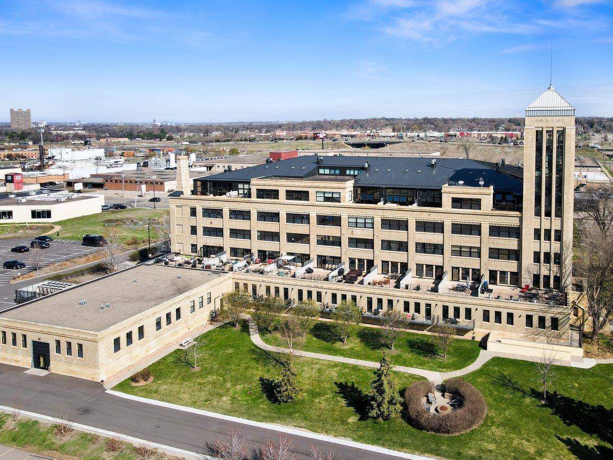730 Stinson Boulevard, #221, Minneapolis, MN 55413
